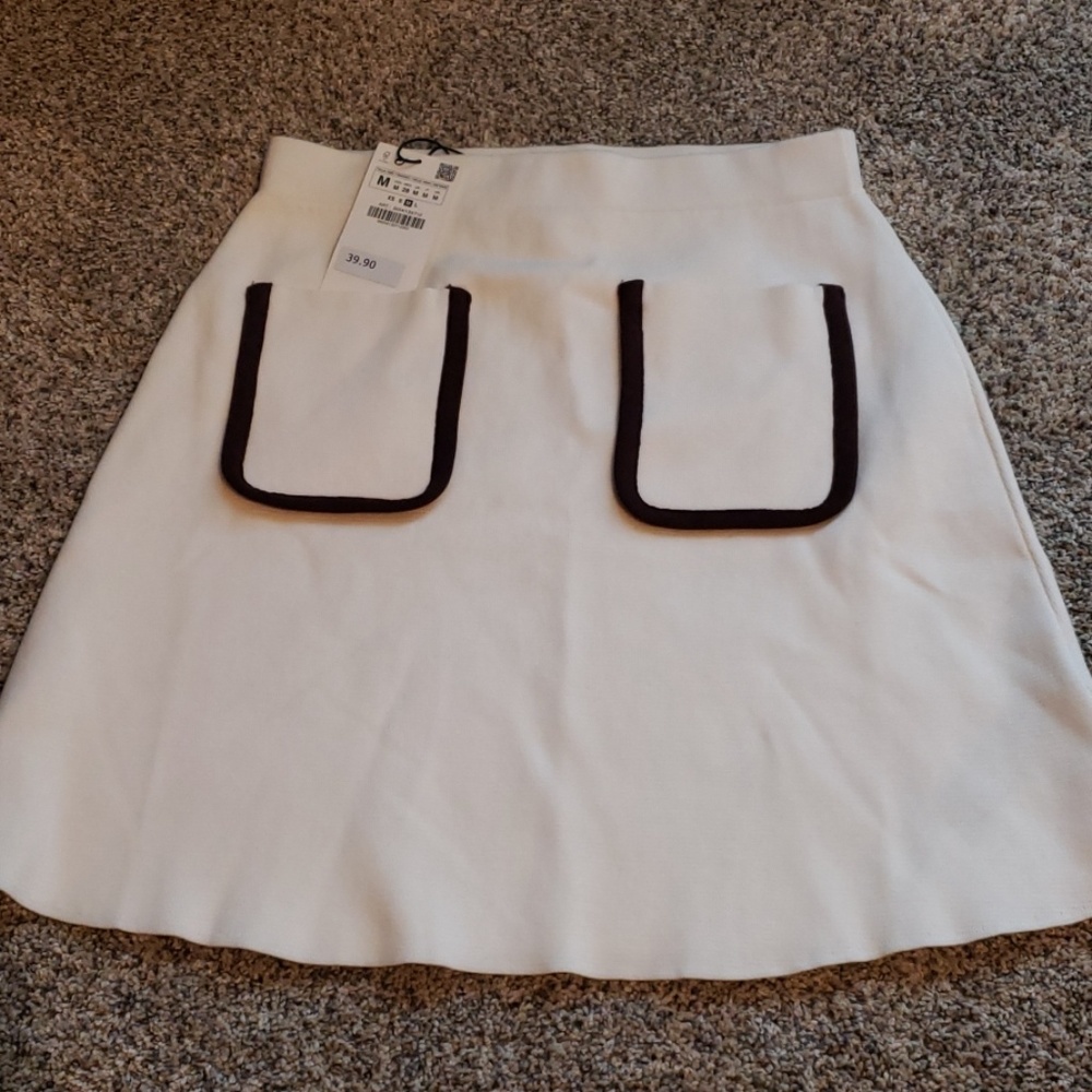 NEW Zara cream knit skirt